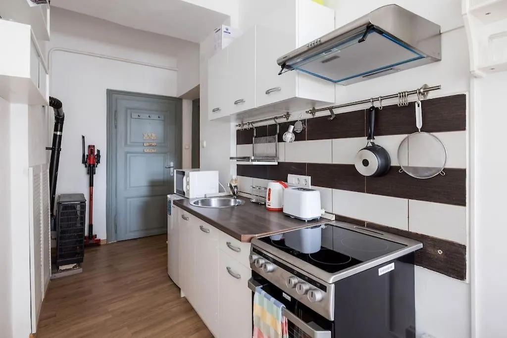 Cosy Central Apartment At River Budapest