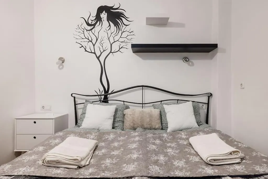Cosy Central Apartment At River Budapest